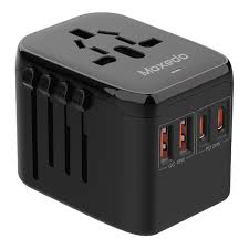 Moxedo UNIVERSAL 20W Travel Adapter